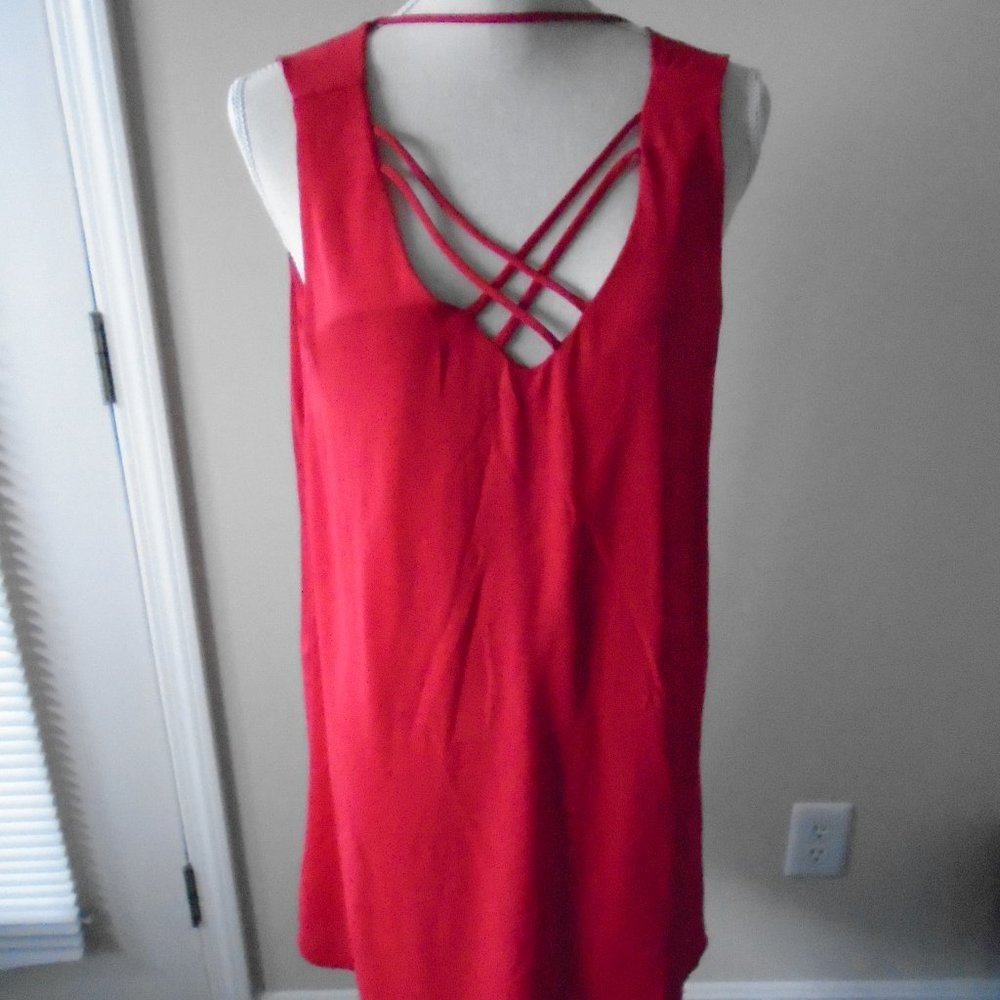 Peppermint NWT size medium sleeveless dress red